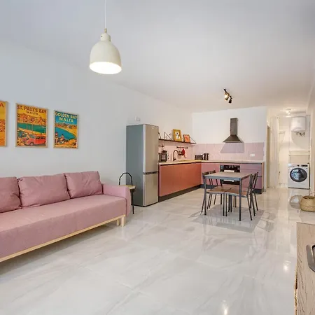 Beautiful 1br With Balcony Close To The By 360 Estates Apartmán