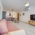 Beautiful 1br With Balcony Close To The By 360 Estates Apartman San Pawl il-Baħar